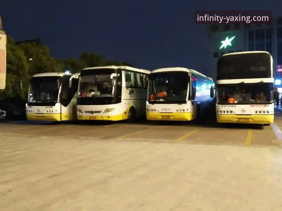 亚星官方平台深度解析：影响X8Y2客车价格的3大核心要素与价值评估